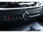 Volvo V60 2.0 B3 Momentum Advantage | Automaat | Leer | Stoelverwarming | Camera | 1e eigenaar | Dealer onderhouden