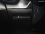 Peugeot 2008 1.2 PureTech Allure (APPLE CARPLAY,LED,3D-DISPLAY,COMFORT-STOELEN,CAMERA,PARKEERSENSOR,LM-VELGEN,TOPCONDITIE)