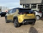 Toyota Yaris Cross 1.5 Hybrid Launch Edition | Dodehoek sensor | Lederen bekleding | JBL | Parkeersensoren