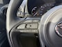 Toyota Yaris Cross 1.5 Hybrid Launch Edition | Dodehoek sensor | Lederen bekleding | JBL | Parkeersensoren