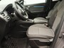 Renault Captur E-Tech full hybrid 145 Techno | Automaat | Easy Link Navigatie met Apple CarPlay & Android Auto | Pack Comfort met stoel- en stuurverwarming | Parkeersensoren met achteruitrijcamera | Metaalkleur |
