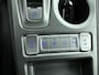 Hyundai Kona Electric EV Premium 64 kWh | Adaptieve Cruise | Warmtepomp | Stoel stuur verwaming + verkoeling | Apple carplay & android auto | Climate control | Dodehoek detectie |