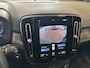 Volvo XC40 T4 Plug-in / Pan.dak / Leer / Elek Trekhaak / Harman-Kardon / Dab+ / Apple Carplay / Stuur- en Stoelverwarming / MY 2023