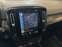Volvo XC40 T4 Plug-in / Pan.dak / Leer / Elek Trekhaak / Harman-Kardon / Dab+ / Apple Carplay / Stuur- en Stoelverwarming / MY 2023