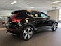 Volvo XC40 T4 Plug-in / Pan.dak / Leer / Elek Trekhaak / Harman-Kardon / Dab+ / Apple Carplay / Stuur- en Stoelverwarming / MY 2023
