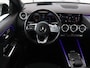 Mercedes-Benz EQA 250 AMG 67kWh | Trekhaak | Carplay | Head-Up | Stoelverwarming | Memory | Keyless | Navigatie | Leder/Alcantara | Sfeerverlichting | Widescreen | Full LED | Park Assist