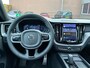 Volvo XC60 2.0 T6 Plug-in hybrid AWD R-Design Long Range | Skyroof | 20" velgen | Sportstoelen | Stoel- stuurverwaming | A-Camera