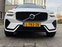 Volvo XC60 2.0 T6 Plug-in hybrid AWD R-Design Long Range | Skyroof | 20" velgen | Sportstoelen | Stoel- stuurverwaming | A-Camera