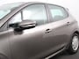 Peugeot 208 1.4 e-HDi Automaat Active | Handel/Export/Hobby! Schade diverse delen | Navigatie | Parkeer sensoren | Cruise Control |