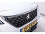 Peugeot 5008 1.2 PureTech Advanced Grip Control Allure | 7p | Trekhaak | Panoramadak | LED | Stoelverwarming |