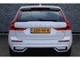 Volvo XC60 2.0 T6 Plug-in hybrid AWD Ultra Dark | Trekhaak | Panoramadak | 360 camera | Head-up display | Harman Kardon audio | Actieve LED koplampen | Keyless | Lederen bekleding | Adaptive cruise control |