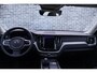 Volvo XC60 2.0 T6 Plug-in hybrid AWD Ultra Dark | Trekhaak | Panoramadak | 360 camera | Head-up display | Harman Kardon audio | Actieve LED koplampen | Keyless | Lederen bekleding | Adaptive cruise control |