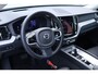 Volvo XC60 2.0 T6 Plug-in hybrid AWD Ultra Dark | Trekhaak | Panoramadak | 360 camera | Head-up display | Harman Kardon audio | Actieve LED koplampen | Keyless | Lederen bekleding | Adaptive cruise control |