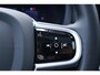Volvo XC60 2.0 T6 Plug-in hybrid AWD Ultra Dark | Trekhaak | Panoramadak | 360 camera | Head-up display | Harman Kardon audio | Actieve LED koplampen | Keyless | Lederen bekleding | Adaptive cruise control |