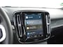 Volvo XC40 252PK Automaat Single Ext. Range Plus / Adaptive cruise control / Pilot assist / BLIS / Stoel en stuur verwarming / Elektrische achterklep / Parkeersensoren met camera / Google infotainment /