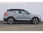 Volvo XC40 252PK Automaat Single Ext. Range Plus / Adaptive cruise control / Pilot assist / BLIS / Stoel en stuur verwarming / Elektrische achterklep / Parkeersensoren met camera / Google infotainment /