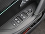 Peugeot e-2008 EV GT Pack 50 kWh | Achterbank in delen neerklapbaar | Achteruitrijcamera | Achteruitrijcamera standaard