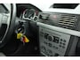 Opel Meriva 1.4-16V Maxx Cool | incl. nw APK | afneembare trekhaak | airco | radio cd | elektr. verstelbare spiegels | 2 elektr. ramen