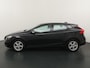 Volvo V40 1.6 T2 | 1e Eig. | 100% dealer onderhouden | Trekhaak | Navi | Clima | Park. sensor | Cruise |
