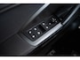 Audi Q3 45 TFSI e S edition Stoelenverwarming voor - Sportstoelen - Achterbank plus - Audi virtual cockpit plus - Parkeerhulp plus - Cruise control - Audi drive select - Automatisch bedienbare achterklep - Binnenspiegel automatisch dimmend -