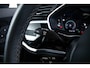Audi Q3 45 TFSI e S edition Stoelenverwarming voor - Sportstoelen - Achterbank plus - Audi virtual cockpit plus - Parkeerhulp plus - Cruise control - Audi drive select - Automatisch bedienbare achterklep - Binnenspiegel automatisch dimmend -