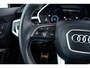 Audi Q3 45 TFSI e S edition Stoelenverwarming voor - Sportstoelen - Achterbank plus - Audi virtual cockpit plus - Parkeerhulp plus - Cruise control - Audi drive select - Automatisch bedienbare achterklep - Binnenspiegel automatisch dimmend -