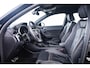 Audi Q3 45 TFSI e S edition Stoelenverwarming voor - Sportstoelen - Achterbank plus - Audi virtual cockpit plus - Parkeerhulp plus - Cruise control - Audi drive select - Automatisch bedienbare achterklep - Binnenspiegel automatisch dimmend -