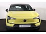 Volvo EX30 Extended Range Plus 69 kWh - Adaptive Cruise Control - Climate Pack - Harman/Kardon audio - Parkeercamera achter - Parkeersensoren voor & achter - Navigatie - 19' LMV