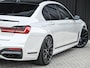 BMW 7-Serie 745e HIGH EXECUTIVE | M-SPORT | COMFORT ACCESS | STOELMASSAGE | ACTIVE CRUISE | ALCANTARA | HEAD-UP | DISPLAY KEY | LEDER | HARMAN/KARDON | VIRTUAL COCKPIT | STUURVERWARMING | 360 CAMERA | LUCHTVERING | ACHTERASBESTURING