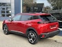 Peugeot 2008 1.2 Turbo 100PK Allure | Nieuwste Model | Navigatie via Telefoon | LED Verlichting | Parkeersensoren | DAB | Digitaal Dashboard | Half Lederen stoelen | Lichtmetalen Velgen 17 inch |