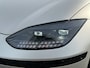 Hyundai Ioniq 6 Lounge 77.4 kWh 229pk | 360 graden camera | PremiumAudio | Panoramadak | Carplay | Navigatie | 20'' velgen | Head-up Display | Elektrische Achterklep | Bestuudersstoel met geheugen | Stoelventilatie | Stoelverwarming | Warmtepomp