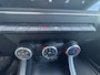Renault Captur 1.0 TCE Corp. Edition + Car-play  + Led + Nav + Pdc - 95 dkm 2021!