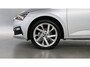Skoda Scala 1.0 TSI 110pk Sport Business DSG / Navigatie via App Connect / Panoramadak