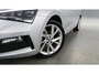 Skoda Scala 1.0 TSI 110pk Sport Business DSG / Navigatie via App Connect / Panoramadak