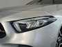 Mercedes-Benz A-klasse 200 Business Solution AMG|NAP|Panoramadak|Nieuwe Banden|Stoelverwarming|AMG uitgevoerd