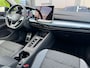 Volkswagen Golf 1.5 eTSI GOAL edition| Navigatie |Apple Carplay|PDC V+A | Stoel- stuurverwarming
