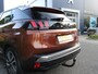 Peugeot 3008 Première 1.2 PureTech 130PK Navigatie, Achteruitrijcamera, Keyless, Panoramadak, Elektrische kofferklep, Parkeersensoren, Trekhaak