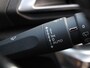 Peugeot 3008 Première 1.2 PureTech 130PK Navigatie, Achteruitrijcamera, Keyless, Panoramadak, Elektrische kofferklep, Parkeersensoren, Trekhaak