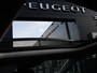 Peugeot 3008 Première 1.2 PureTech 130PK Navigatie, Achteruitrijcamera, Keyless, Panoramadak, Elektrische kofferklep, Parkeersensoren, Trekhaak