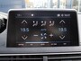 Peugeot 3008 Première 1.2 PureTech 130PK Navigatie, Achteruitrijcamera, Keyless, Panoramadak, Elektrische kofferklep, Parkeersensoren, Trekhaak