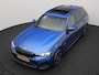 BMW 3-Serie Touring 330e M Sport Pro Plug In Hybrid 292pk Dealer O.H. PHEV | Widescreen Navi | Trekhaak Af Fabriek | Panodak | Adaptive Cruise | Camera | Alcantara Sportstoelen Memory & Verwarmd | Sfeerverlichting | Apple Carplay | Stuur Verwarmd | Navigatie |