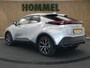 Toyota C-HR 1.8 Hybrid 140 Dynamic - ORIGINEEL NEDERLANDSE AUTO -AFNEEMBARE TREKHAAK - TREKGEWICHT 725 KG- ACHTERUITRIJCAMERA - APPLE CARPLAY/ANDROID AUTO - 4 SEIZOENEN BANDEN - CRUISE CONTROL ADAPTIEF - DODEHOEK DETECTIE - ELECTRONIC CLIMATE CONTROLE - ELEKTRISCHE RAMEN VOOR EN ACHTER - KEYLESS ENTRY/START - BUITENSPIEGELS ELEKTRISCH VERSTEL- EN VERWARMBAAR - PARKEERSENSOREN VOOR EN ACHTER