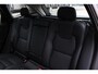 Volvo XC60 T6 Plug-in hybrid AWD Plus Dark | Verwarmde Voorstoelen, Stuurwiel en Achterbank | Panoramisch Schuif-/Kanteldak | Semi- Elektrische Trekhaak | 360-Camera | Adaptieve Cruise Control | Draadloze Telefoonlader