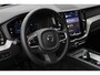 Volvo XC60 T6 Plug-in hybrid AWD Plus Dark | Verwarmde Voorstoelen, Stuurwiel en Achterbank | Panoramisch Schuif-/Kanteldak | Semi- Elektrische Trekhaak | 360-Camera | Adaptieve Cruise Control | Draadloze Telefoonlader