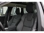 Volvo XC60 T6 Plug-in hybrid AWD Plus Dark | Verwarmde Voorstoelen, Stuurwiel en Achterbank | Panoramisch Schuif-/Kanteldak | Semi- Elektrische Trekhaak | 360-Camera | Adaptieve Cruise Control | Draadloze Telefoonlader