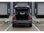 Volvo XC60 T6 Plug-in hybrid AWD Plus Dark | Verwarmde Voorstoelen, Stuurwiel en Achterbank | Panoramisch Schuif-/Kanteldak | Semi- Elektrische Trekhaak | 360-Camera | Adaptieve Cruise Control | Draadloze Telefoonlader