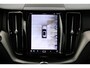 Volvo XC60 T6 Plug-in hybrid AWD Plus Dark | Verwarmde Voorstoelen, Stuurwiel en Achterbank | Panoramisch Schuif-/Kanteldak | Semi- Elektrische Trekhaak | 360-Camera | Adaptieve Cruise Control | Draadloze Telefoonlader
