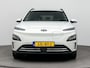 Hyundai Kona Electric EV Fashion 64 kWh | Stoel stuur verwarming | Warmtepomp | Camera | Airco | Apple carplay & Android auto | Adaptive Cruise |