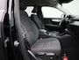 Volvo XC40 1.5 T4 Recharge Expression | LMV | Automaat | Elec. achterklep | DAB | Apple carplay | Navigatie | Climate control | Parkeer sensoren | LED | Camera |