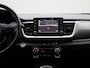 Kia Stonic 1.0 T-GDi ExecutiveLine | Automaat | Camera | Parkeer sensoren | DAB | Climate control | Stoel/Stuur verwarming | LMV | Leder | Cruise control